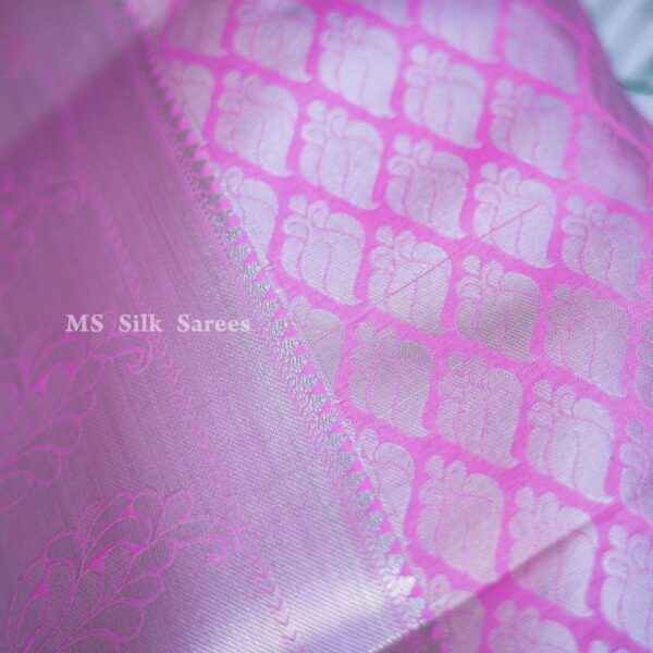 Semi silk  Pink saree with golden border golden jari - Image 5